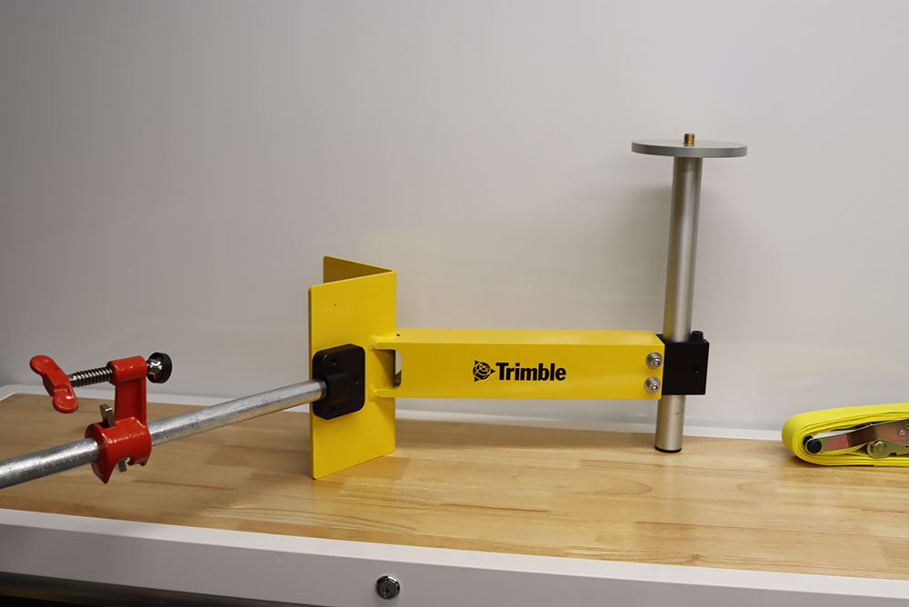 Trimble Heavy Duty Column Clamp, With Ratchet Strap (Second Hand) - Image 5