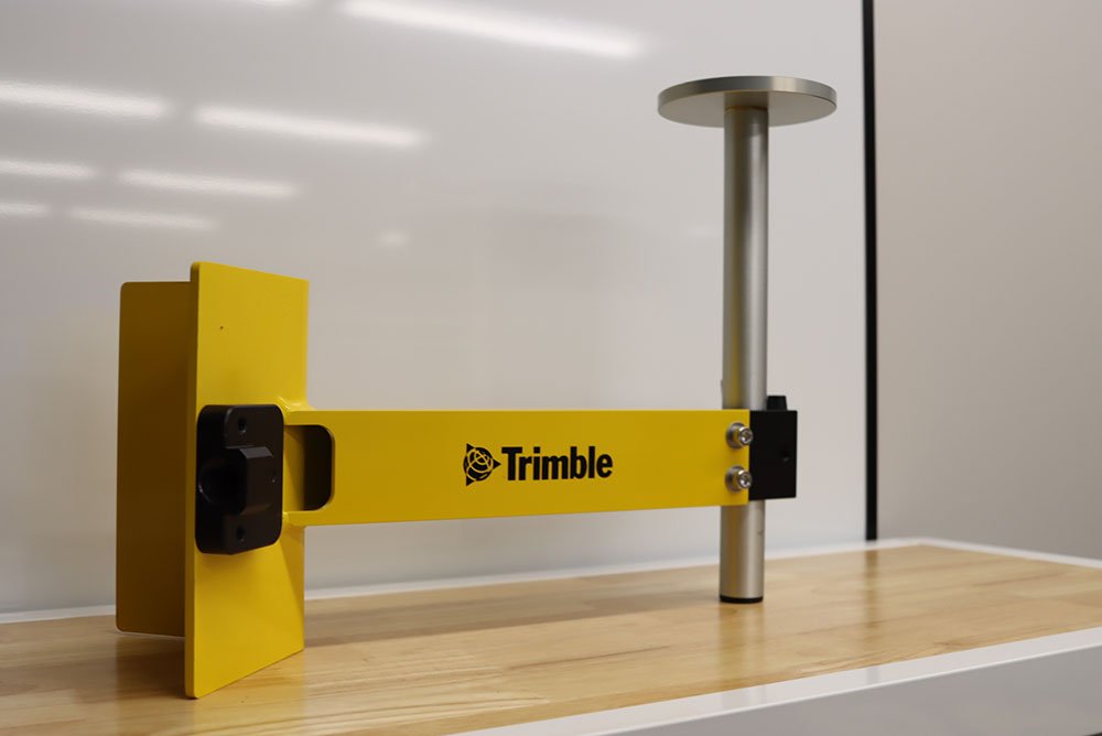Trimble Heavy Duty Column Clamp, With Ratchet Strap (Second Hand) - Image 8